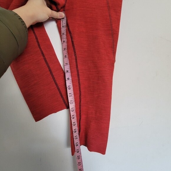 Lululemon Athletica Verve Cropped Red Deepest Cranberry Cut Off Raw Hem Pants 4 - Picture 13 of 14